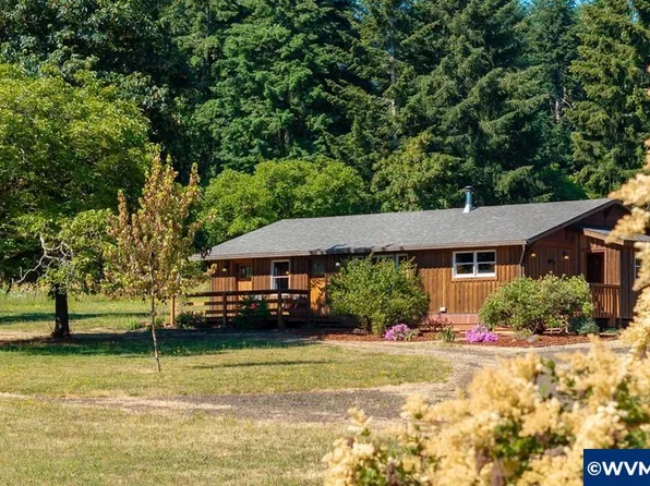 26231 SW Thunderhead Ln, Sheridan, OR 97378