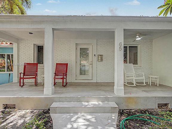 3rd image of 65 NW 107th St