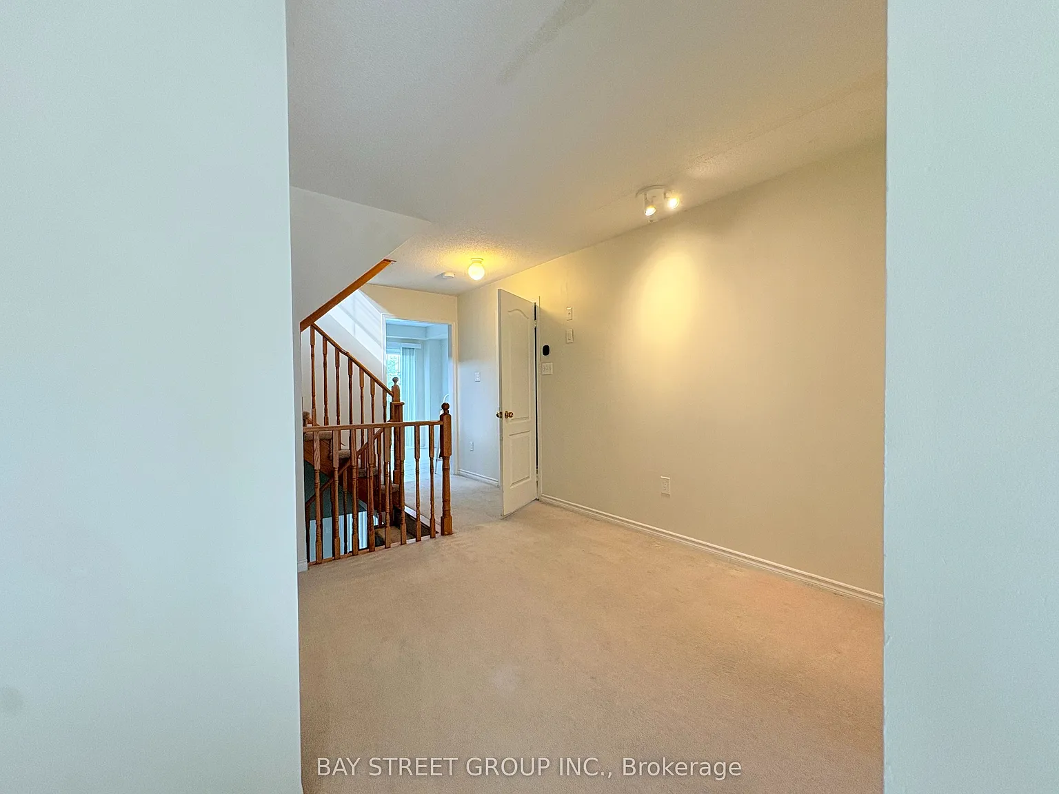 3 bed, $3,300 — Photo 4