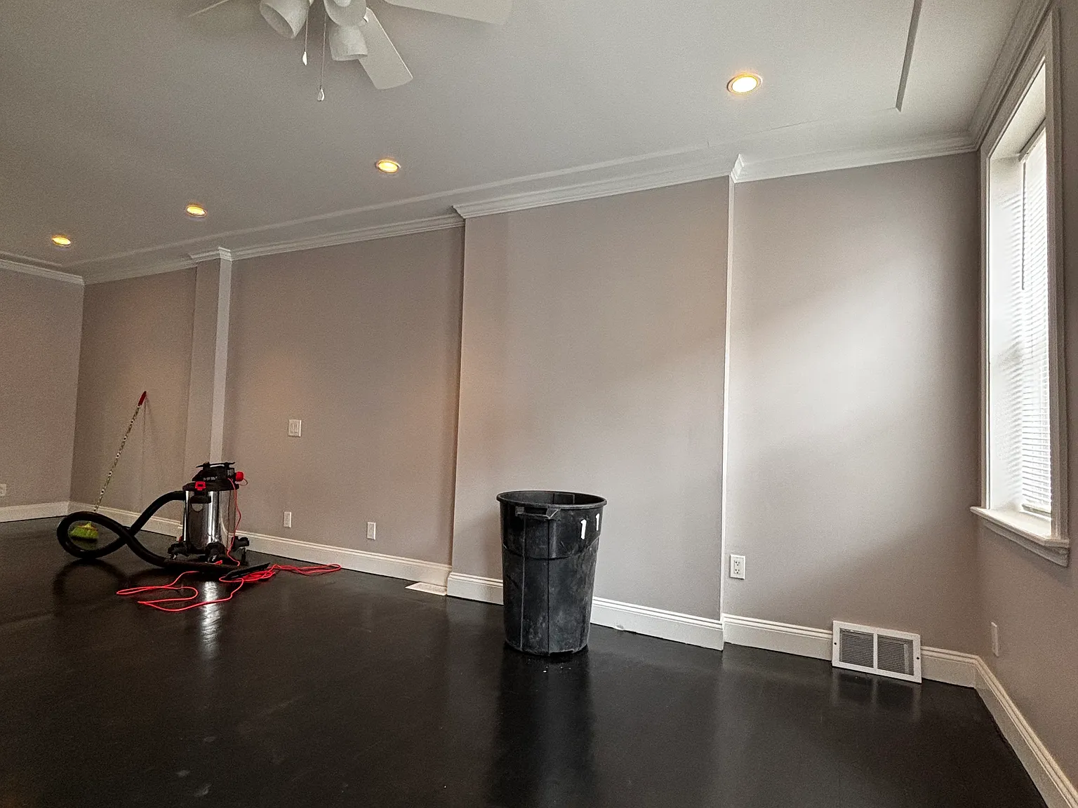 2 bed, 1100 sqft, $1,999 — Photo 4