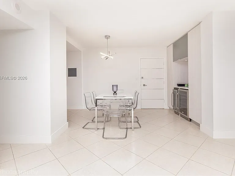 5555 Collins Ave #9U — Photo 7
