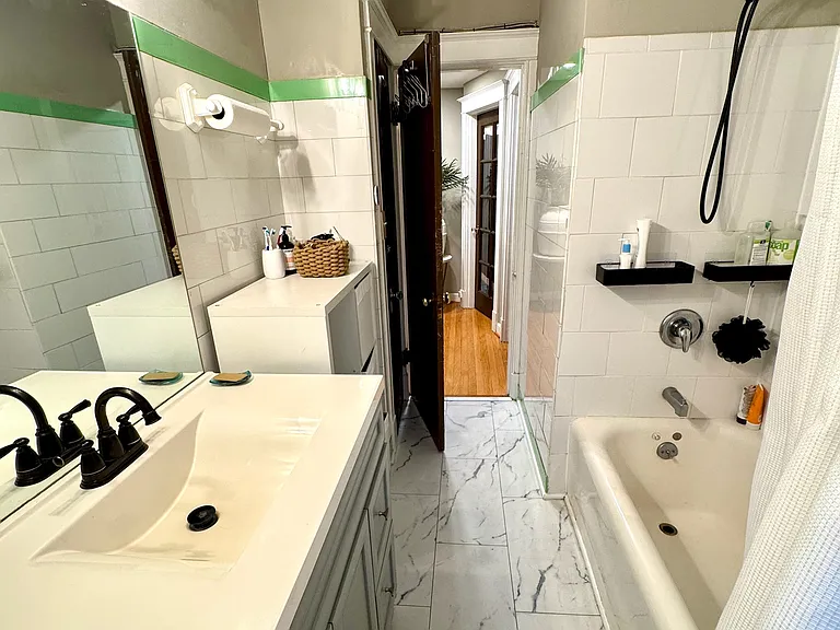 6403 San Bonita Ave #2F — Photo 40