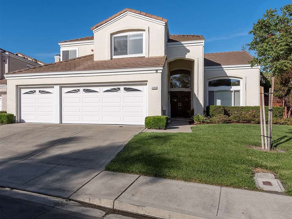 1st image of 2941 Miraloma Way