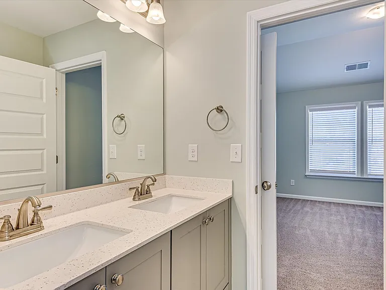 705 Navan Ln — Photo 46