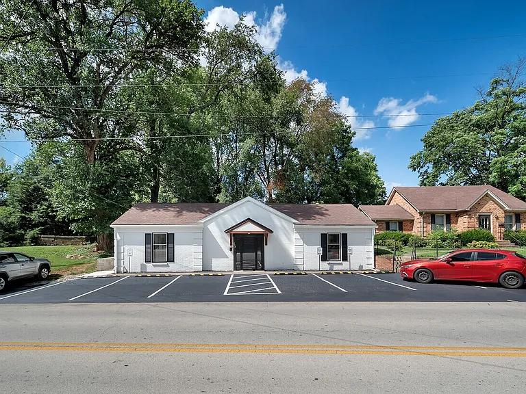 214 Templin Ave — Photo 3