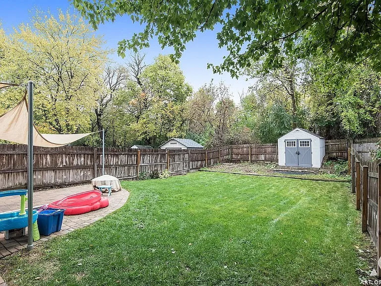 521 Milton Dr — Photo 22