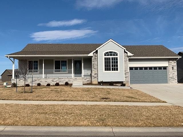 1st image of 2224 E Birchwood Ct