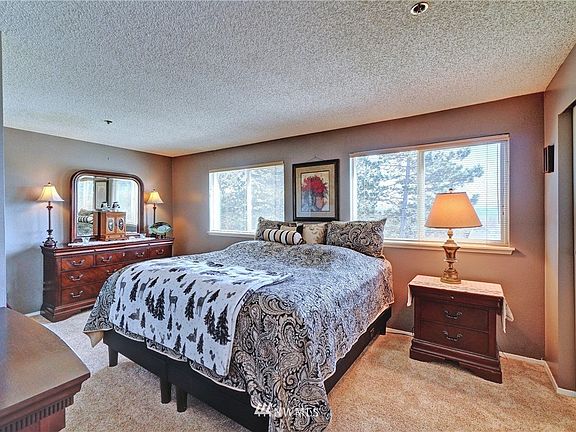 5th image of 27022 47th Ave S APT 101