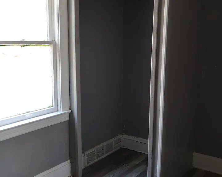 6812 Whitney Ave — Photo 40