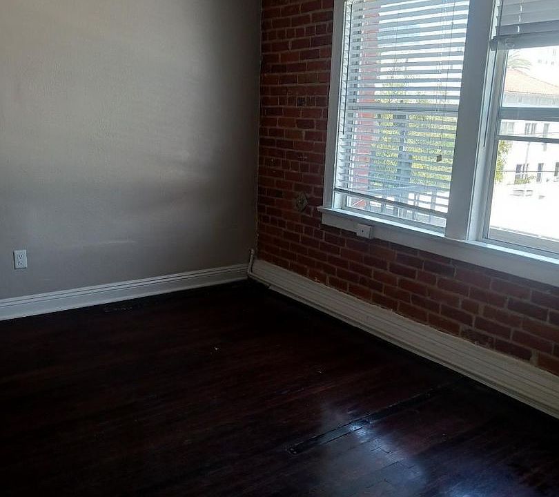 1st image of 2795 W 8th St APT 309