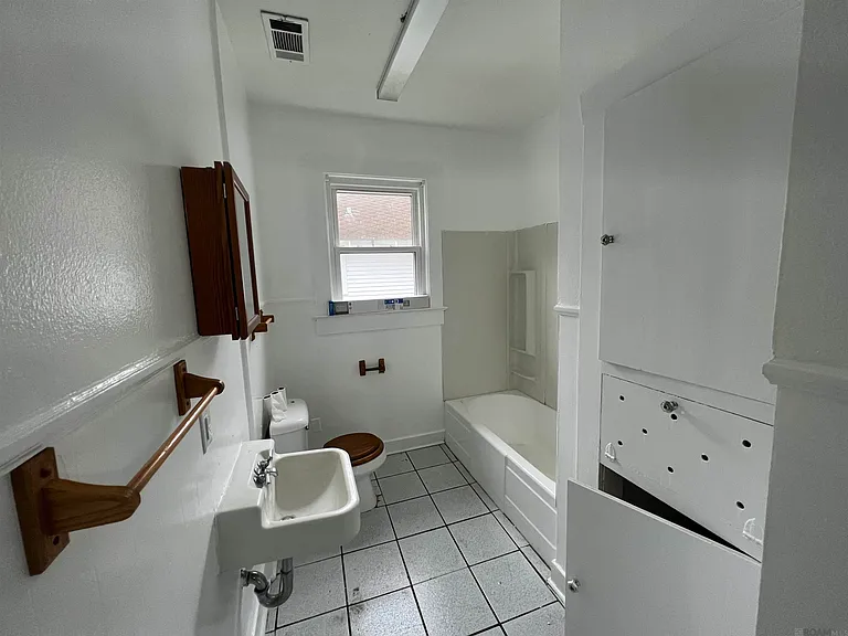 332 Gebelin St #332 — Photo 5