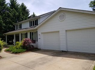 13355 Mohawk Trl, Cleveland, OH 44130