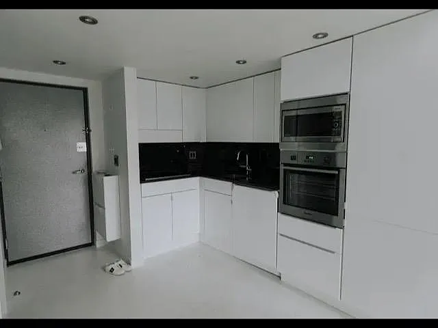 1238 Seymour St #10XX — Photo 10