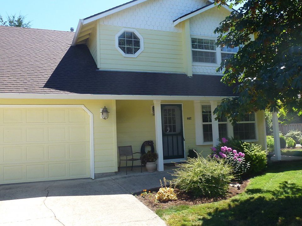 1st image of 4407 NW 127th St