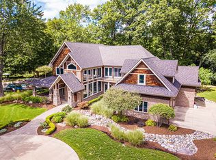 20790 Kennoway Cir, Beverly Hills, MI 48025