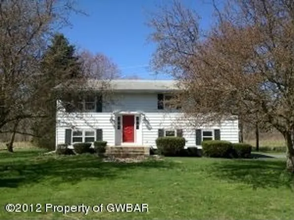 283 Maple Dr, Mountain Top, PA 18707