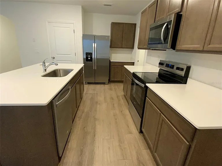 32322 Evening Grove Ct — Photo 12