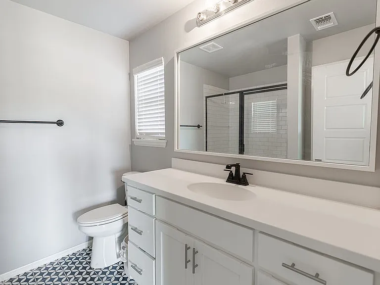 401 Nest Dr — Photo 15