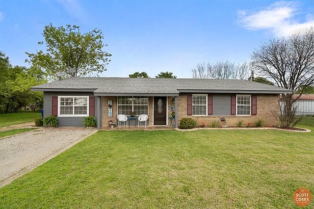 1st image of 6 Cindy Ct