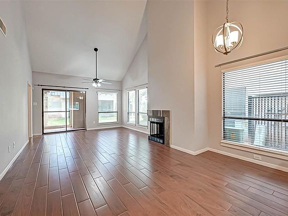3rd image of 4144 Greystone Way
