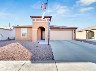 745 Nuevo Desierto Dr, Horizon City, TX 79928