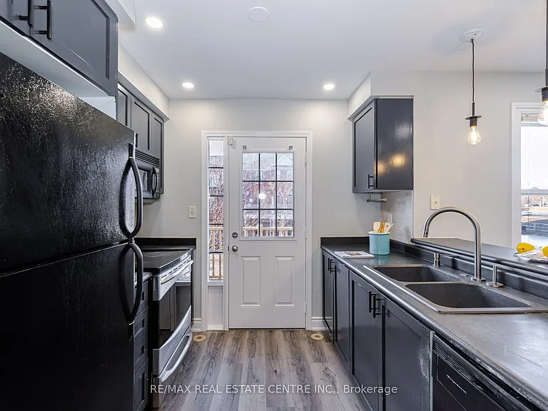 3034 Drumloch Ave — Photo 8