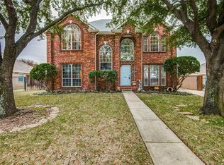 1424 Bobing Dr, Lewisville, TX 75067