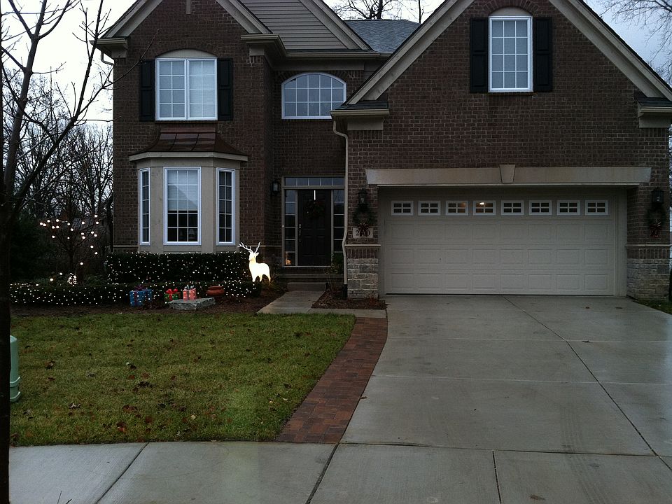1st image of 2600 Lauren Ct