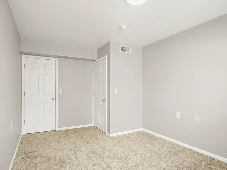 Cameron Villa — Photo 18