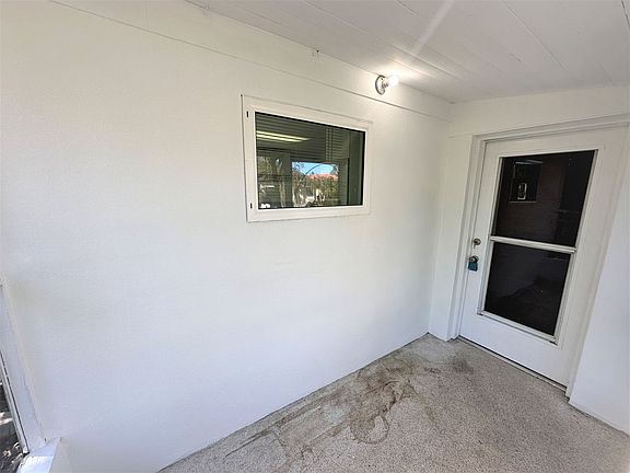 2nd image of 850 101st Ave N #852