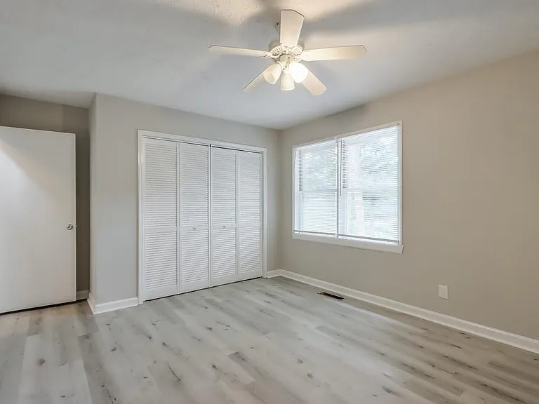 1627 Homestead Trl — Photo 23