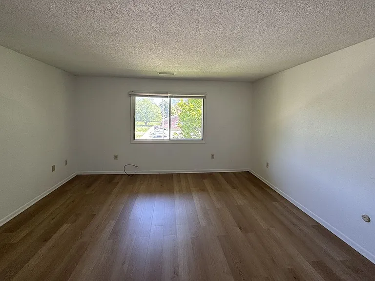 1007 Parkway Dr #1009 — Photo 6