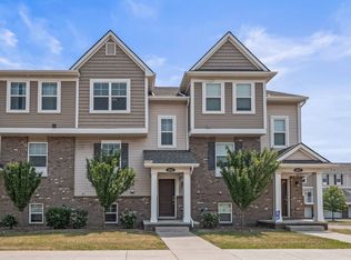 4621 Bradley Cir, Troy, MI