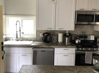 337 Arroyo Rd #B, Sonoma, CA 95476