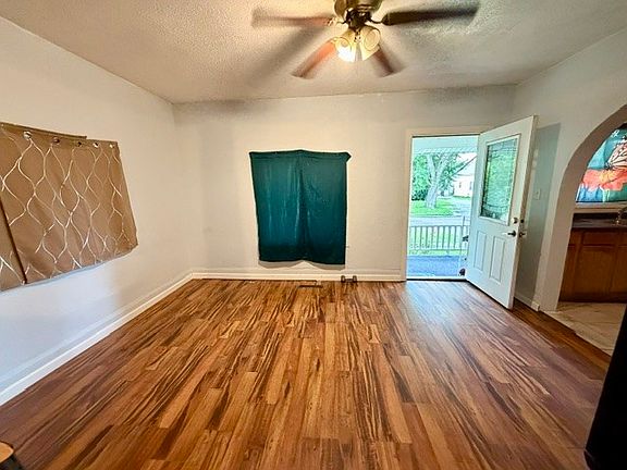 2nd image of 156 N Ransom St