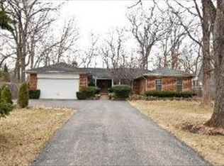 300 Greenwood Ave, Lake Forest, IL 60045