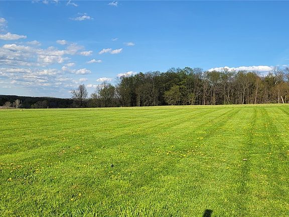 5th image of 229 Gulf Hill Rd