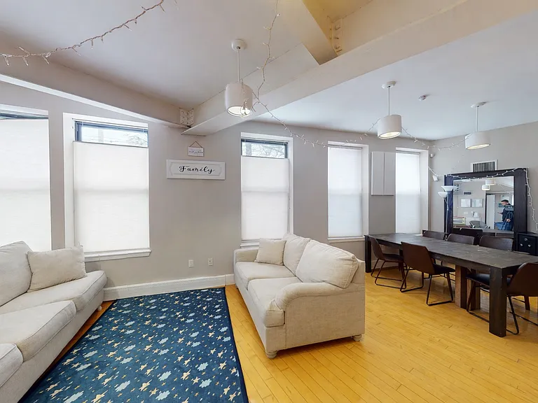 72 Kent St — Photo 7