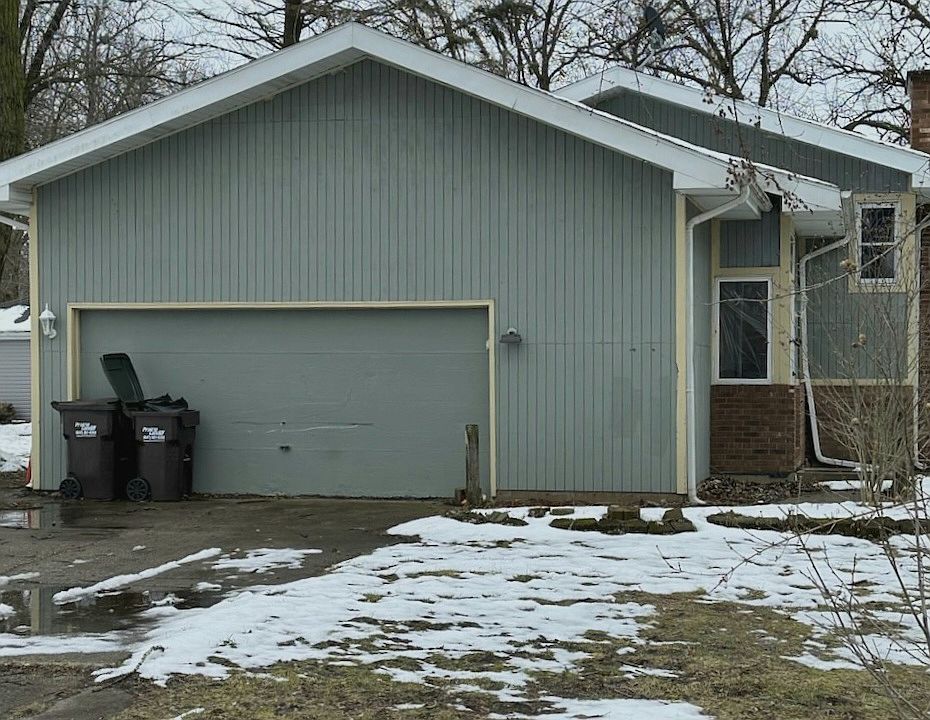 2nd image of 361 Elmwood Ave