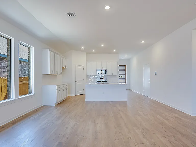 1853 Crooked Creek St — Photo 20