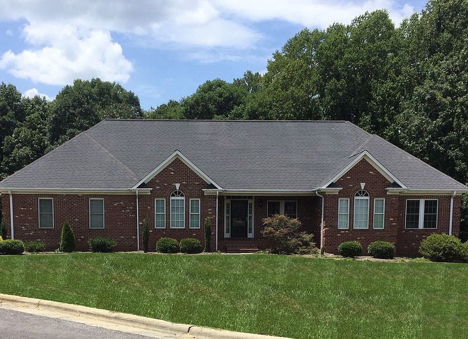 1st image of 328 Greenfield Ct