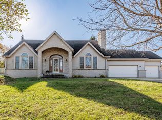4212 S 124th STREET, Greenfield, WI 53228