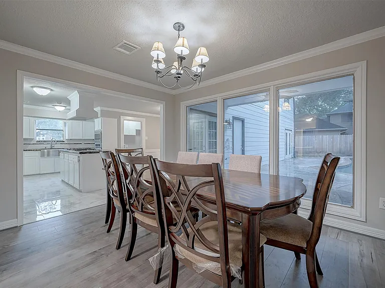 919 Mockingbird Way — Photo 14