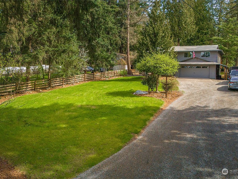 1st image of 33612 53rd Avenue S