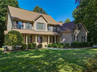 2589 McCullum Ct, Browns Summit, NC 27214