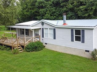 24 Macie Ln, Candler, NC 28715