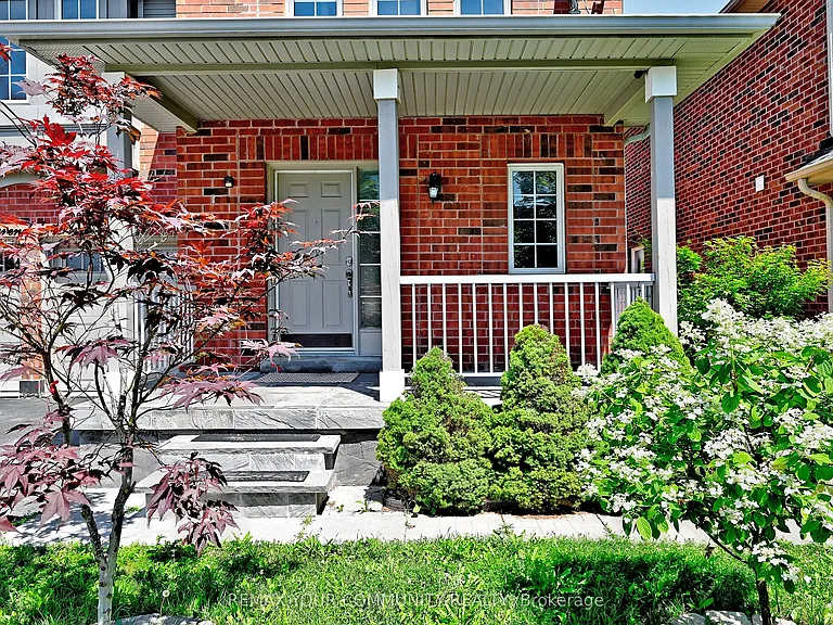 73 Laurendale Ave — Photo 2