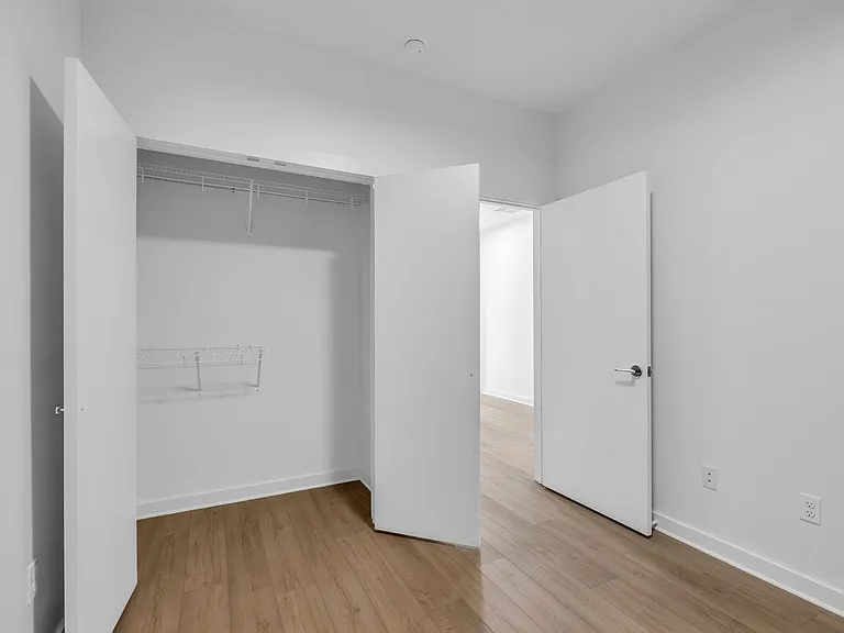 2248 Bailey Ave — Photo 22