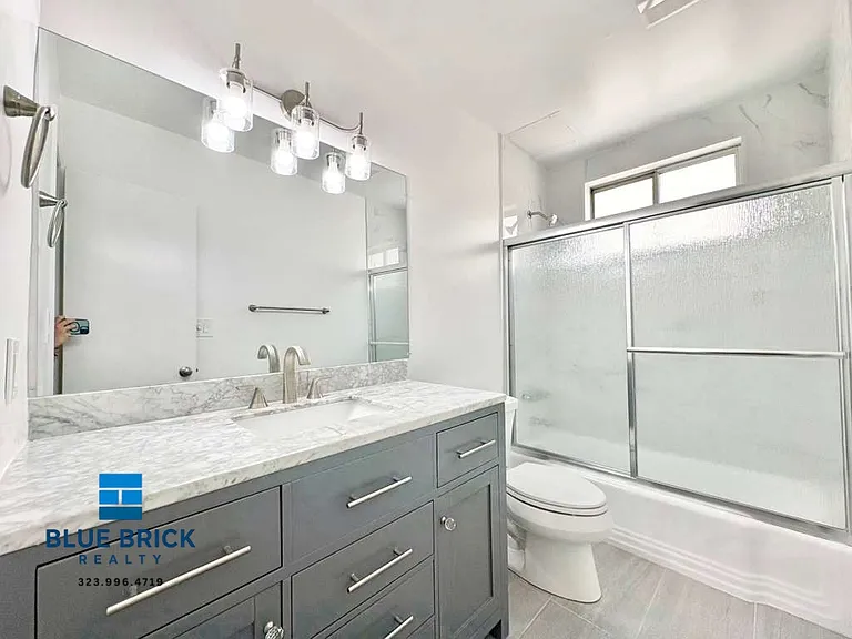 1411 N Curson Ave #2 — Photo 9