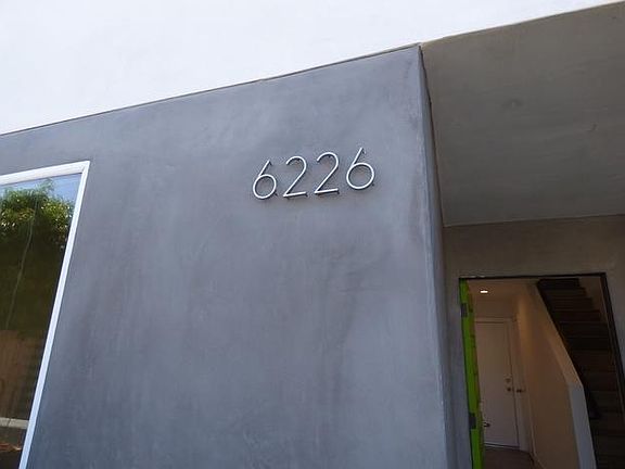 3rd image of 6226 Lexington Ave #6226
